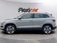 Usado Skoda Karoq Selection 150 CV (110 kW) 2024 Gris SUV