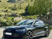 Usado Audi A3 333 CV (244 kW) 2025 Negro Berlina