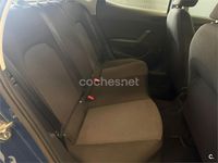 Usado Seat Ibiza Reference 95 CV (69 kW) 2019 Azul Berlina