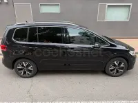 Usado VW Touran Sportline 150 CV (110 kW) 2022 Negro Monovolumen