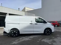 Nuevo Ford Transit Custom Trend 136 CV (100 kW) 2025 Blanco Van