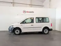 Usado VW Caddy Trendline 102 CV (75 kW) 2019 Blanco Monovolumen