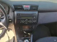 Usado Fiat Stilo Active 100 CV (73 kW) 2004 Azul Familiar
