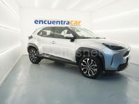 Usado Toyota Yaris Cross Active 116 CV (85 kW) 2024 Gris / plata SUV