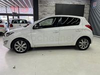 Usado Hyundai i20 90 CV (66 kW) 2014 Blanco Utilitario