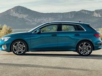 Usado Audi A3 Sportback Advanced 116 CV (85 kW) 2020 Rojo Utilitario