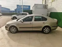 Usado Skoda Octavia 105 CV (77 kW) 2006 Beige Berlina