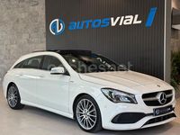 Usado Mercedes CLA200 Shooting Brake AMG line 136 CV (100 kW) 2017 Blanco Familiar