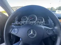 Usado Mercedes C200 Avantgarde 122 CV (89 kW) 2007 Negro Berlina