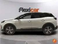 Usado Peugeot 3008 Allure 136 CV (100 kW) 2024 Blanco SUV