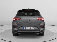 Usado VW T-Roc Sportline 150 CV (110 kW) 2022 Gris SUV