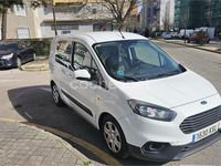 Usado Ford Tourneo Courier Ambiente 75 CV (55 kW) 2018 Blanco Monovolumen