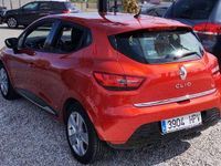Usado Renault Clio IV 90 CV (66 kW) 2014 Rojo Utilitario