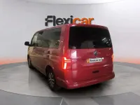 Usado VW Multivan 199 CV (146 kW) 2021 Rojo Monovolumen