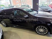 Usado Mercedes CLA200 Shooting Brake AMG line 156 CV (114 kW) 2016 Violeta / lila Familiar