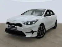 Usado Kia Ceed Style 100 CV (73 kW) 2025 Blanco Utilitario