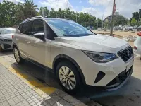 Usado Seat Arona FR 110 CV (80 kW) 2022 Blanco SUV