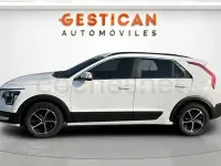 Usado Kia Niro 141 CV (103 kW) 2024 Blanco SUV