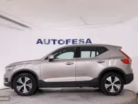 Usado Volvo XC40 262 CV (192 kW) 2022 Oro SUV