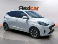 Usado Hyundai i10 67 CV (49 kW) 2024 Blanco Utilitario