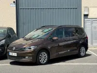 Usado VW Touran Advance 115 CV (84 kW) 2016 Marrón Monovolumen