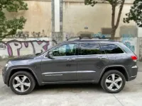Usado Jeep Grand Cherokee Overland 250 CV (183 kW) 2015 Gris SUV