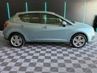 Usado Seat Ibiza Stylance 85 CV (62 kW) 2008 Azul Berlina