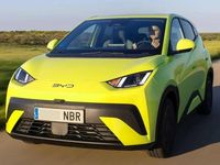 Usado BYD Dolphin Surf Comfort 114 kW (156 CV) 2025 Amarillo Utilitario