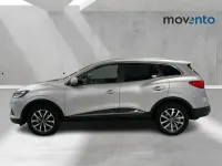 Usado Renault Kadjar LIMITED 140 CV (102 kW) 2022 Gris SUV