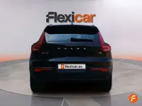 Usado Volvo XC40 129 CV (94 kW) 2022 Negro SUV