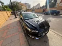 Usado Ford Mondeo Vignale 241 CV (177 kW) 2015 Negro Familiar