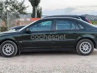 Usado Volvo S80 140 CV (102 kW) 2000 Verde Berlina