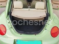 Usado VW New Beetle 105 CV (77 kW) 2005 Verde Utilitario