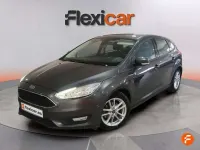 Usado Ford Focus Trend 101 CV (74 kW) 2017 Gris Utilitario