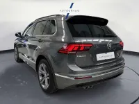 Usado VW Tiguan R-line 150 CV (110 kW) 2019 Gris SUV