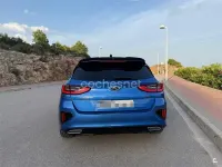 Usado Kia Ceed GT GT-Line 140 CV (102 kW) 2019 Azul Berlina
