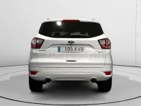 Usado Ford Kuga Trend 120 CV (88 kW) 2019 Blanco SUV