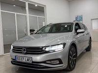 Usado VW Passat Executive 122 CV (89 kW) 2021 Gris / plata Familiar