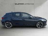 Usado Cupra Leon 245 CV (180 kW) 2022 Azul Berlina