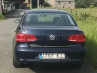 Usado VW Passat Edition 105 CV (77 kW) 2012 Blanco Berlina