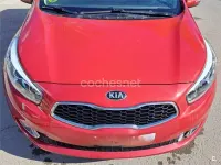 Usado Kia Ceed GT 90 HP (66 kW) 2015 Vermelho Sedan