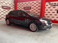 Usado Opel Astra Selective 110 CV (80 kW) 2015 Negro Berlina