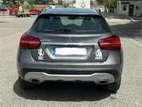 Usado Mercedes GLA200 136 CV (100 kW) 2018 Gris / plata SUV
