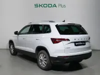Usado Skoda Karoq Ambition 115 HP (84 kW) 2022 Branco SUV