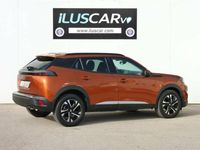Usado Peugeot 2008 Allure 111 CV (81 kW) 2021 Naranja SUV
