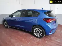 Usado Ford Focus Active 120 CV (88 kW) 2022 Azul Familiar