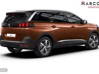 Usado Peugeot 5008 Allure 2023 Bronce Monovolumen