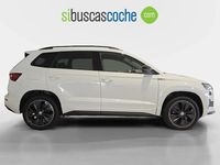 Usado Skoda Karoq SportLine 150 CV (110 kW) 2023 Gris/plata SUV