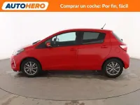 Usado Toyota Yaris Business Edition 69 CV (50 kW) 2018 Rojo Utilitario