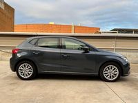 Usado Seat Ibiza FR 116 CV (85 kW) 2024 Gris Utilitario